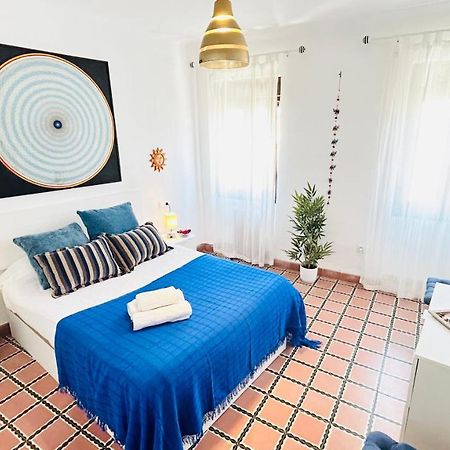 ロンダ Cozy Town House With Terrace And Free Wifiヴィラ エクステリア 写真