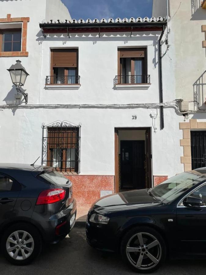 ロンダ Cozy Town House With Terrace And Free Wifiヴィラ エクステリア 写真