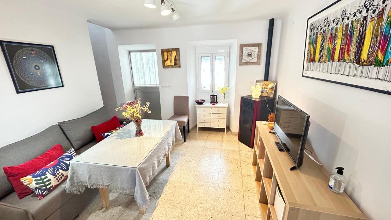 ロンダ Cozy Town House With Terrace And Free Wifiヴィラ エクステリア 写真