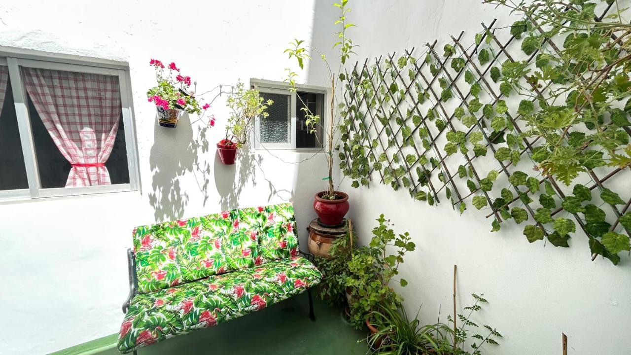ロンダ Cozy Town House With Terrace And Free Wifiヴィラ エクステリア 写真